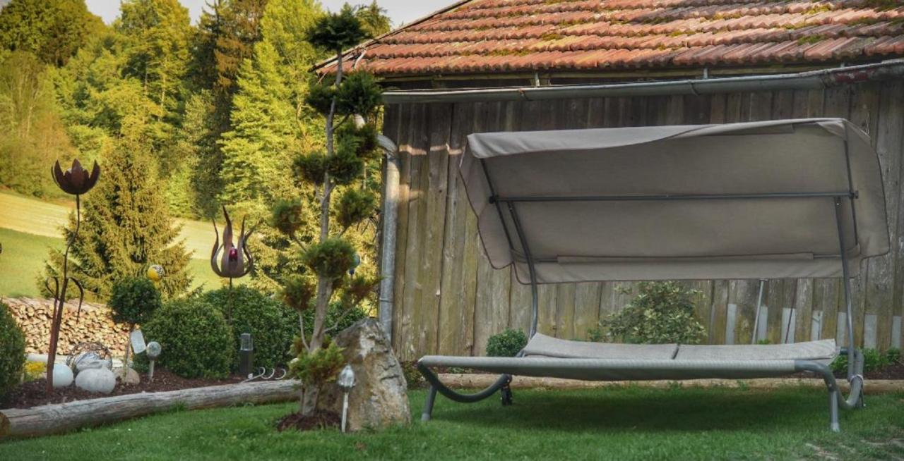 Ferienwohnung Mirtei Hohenau Exterior foto
