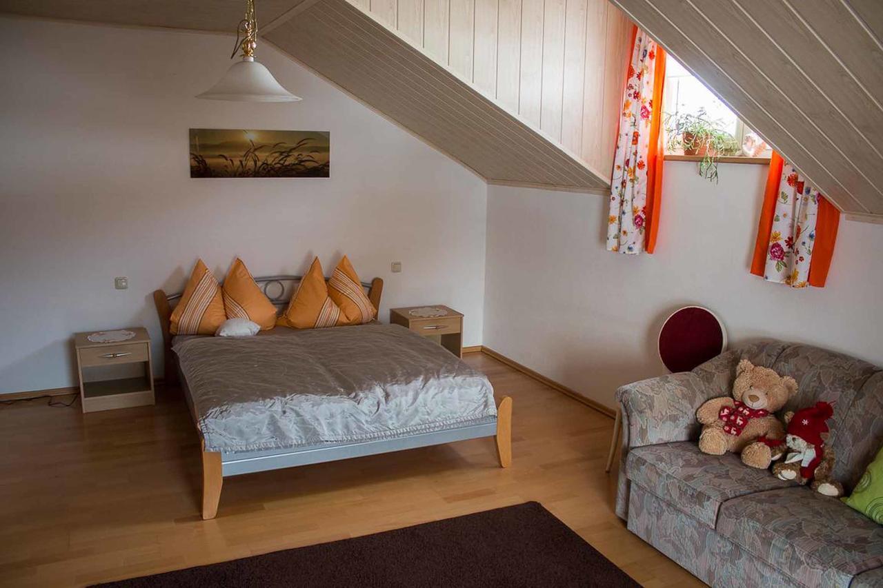 Ferienwohnung Mirtei Hohenau Exterior foto