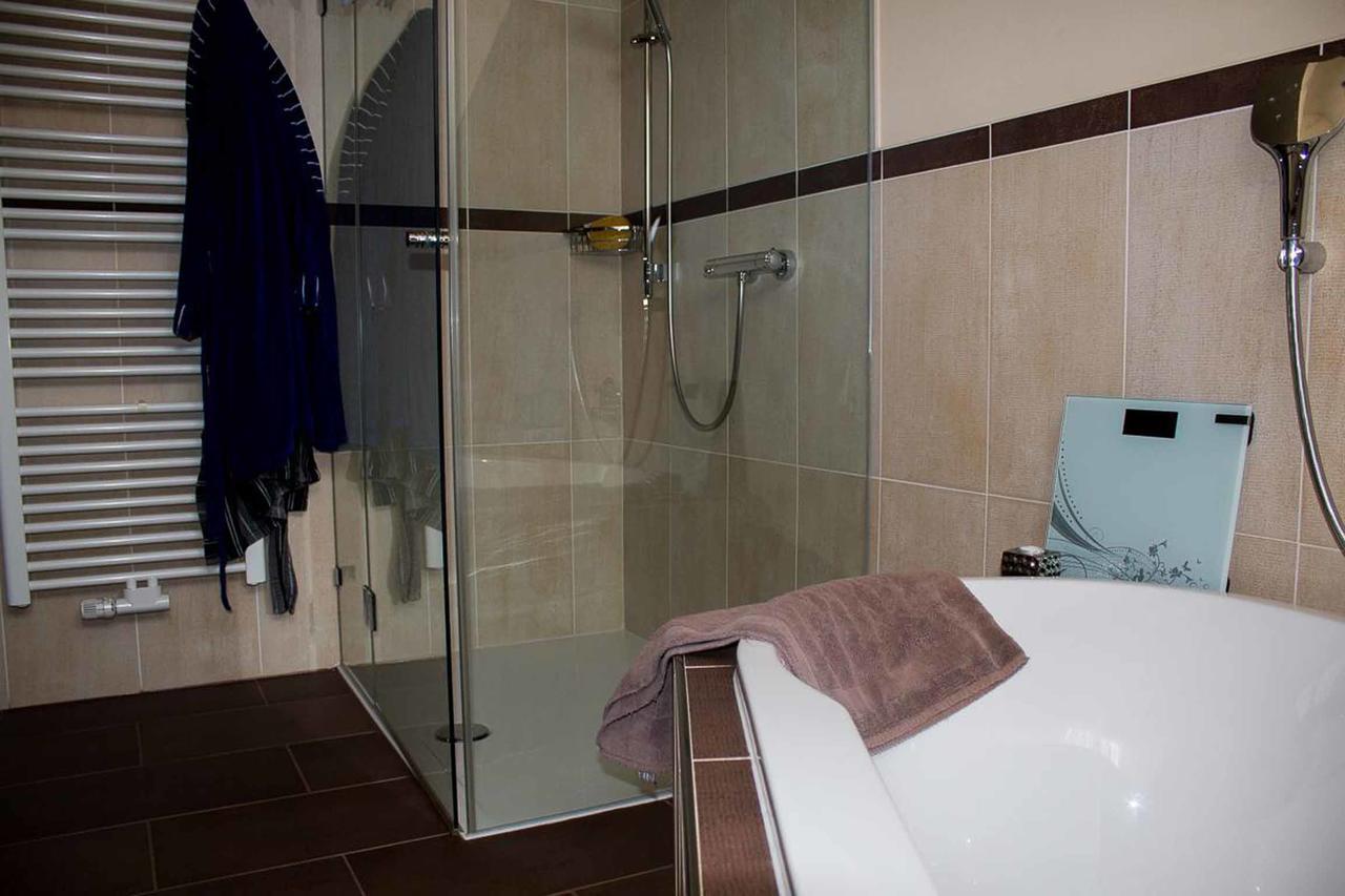 Ferienwohnung Mirtei Hohenau Exterior foto