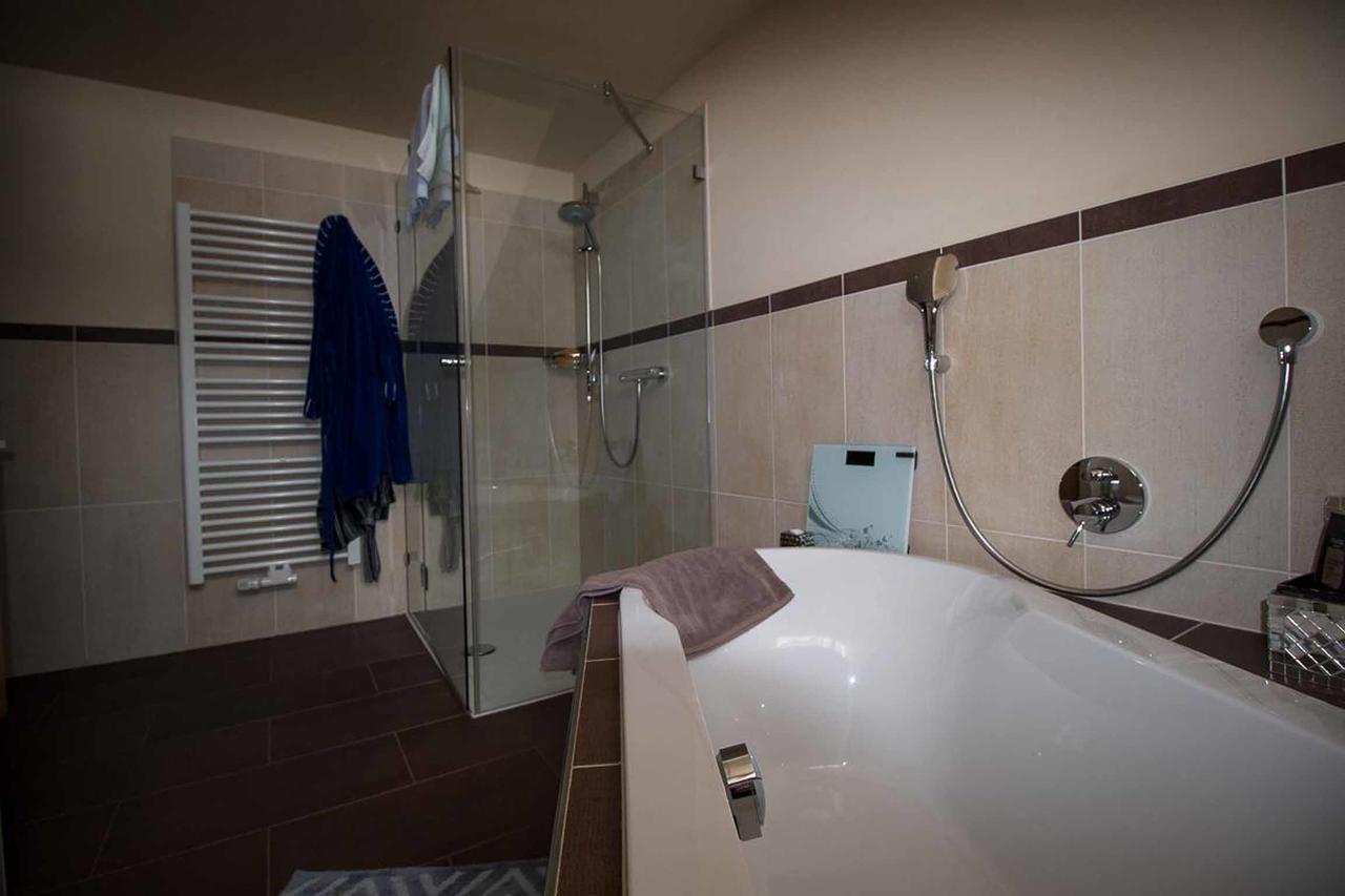Ferienwohnung Mirtei Hohenau Exterior foto